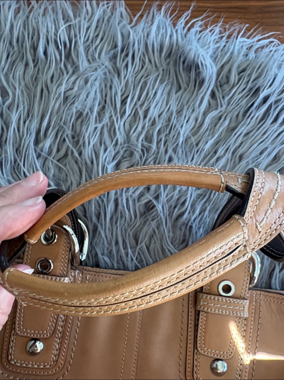 Coach purse - Picture 5 of 13